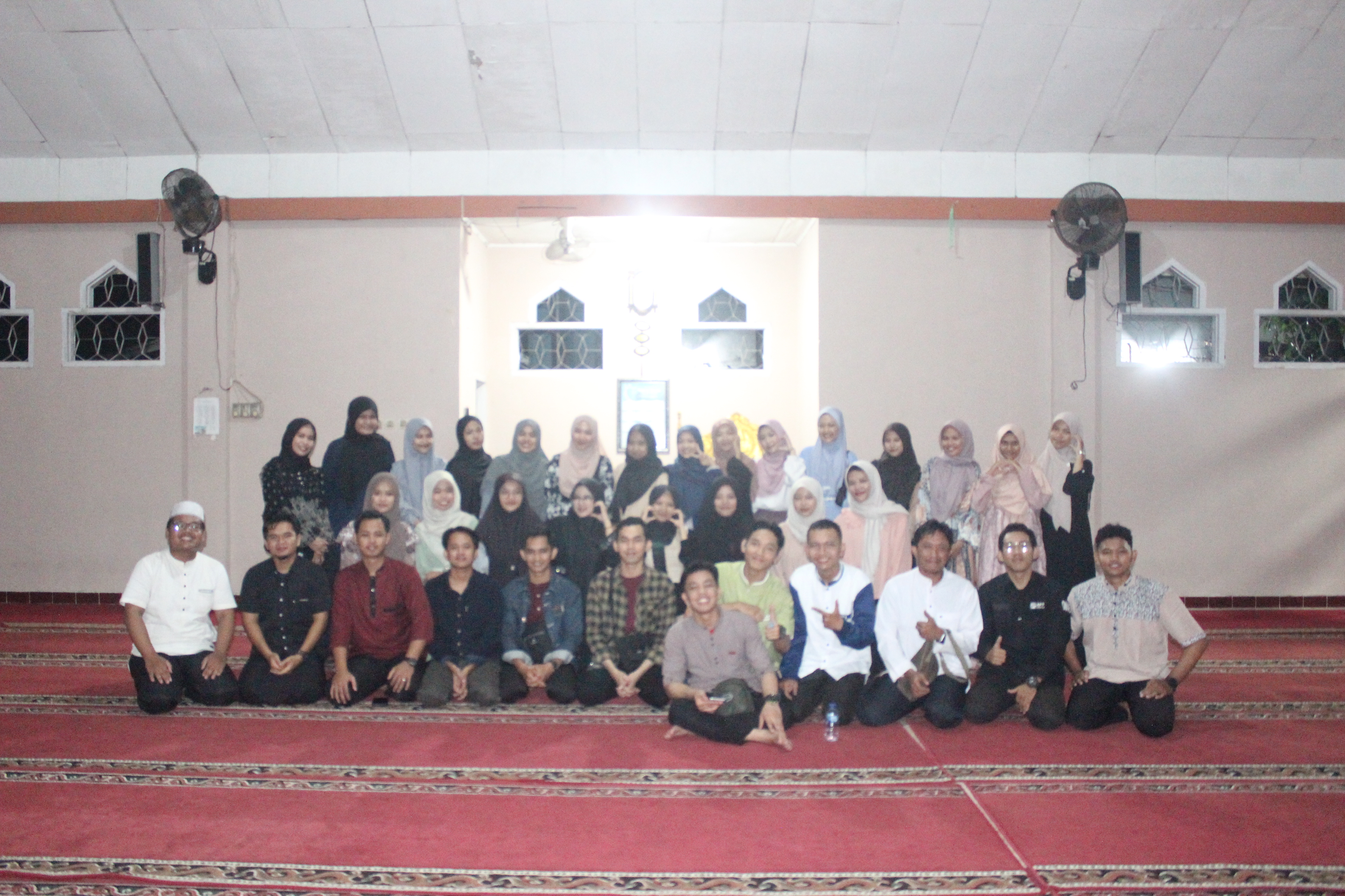 Buka Bersama dan Bakti Sosial 